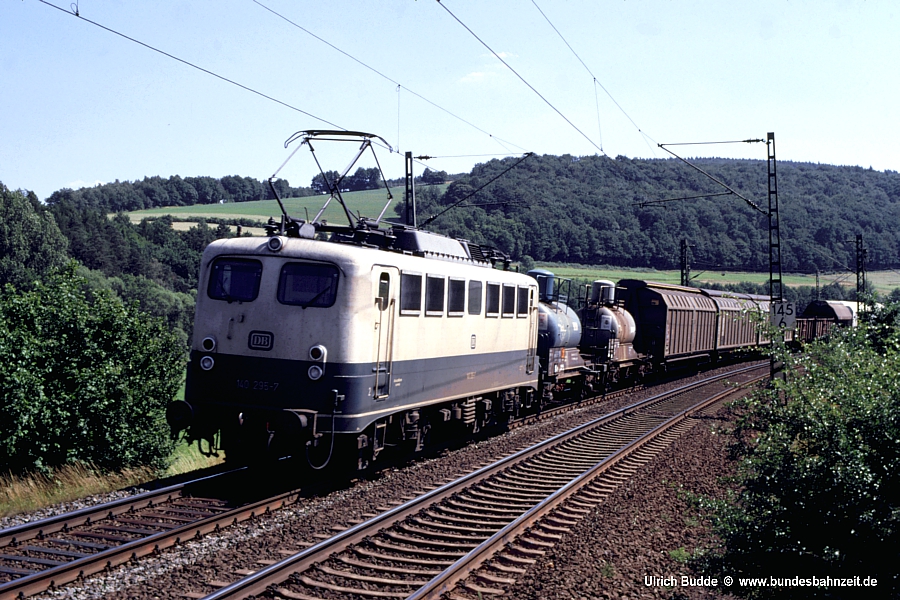 http://www.bundesbahnzeit.de/dso/N-S Strecke 1988/b10-140_295.jpg